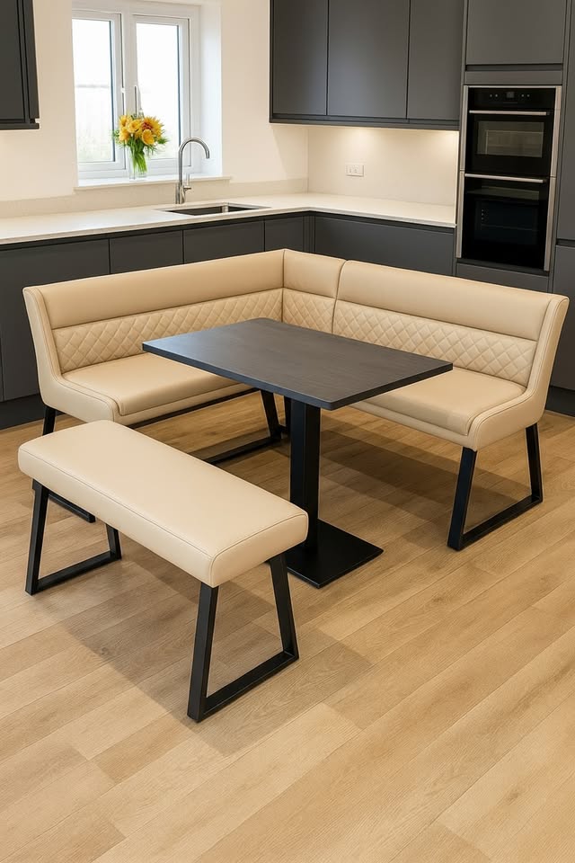 Cream leather kitchen diner set furniture by Blue Note Upholstery